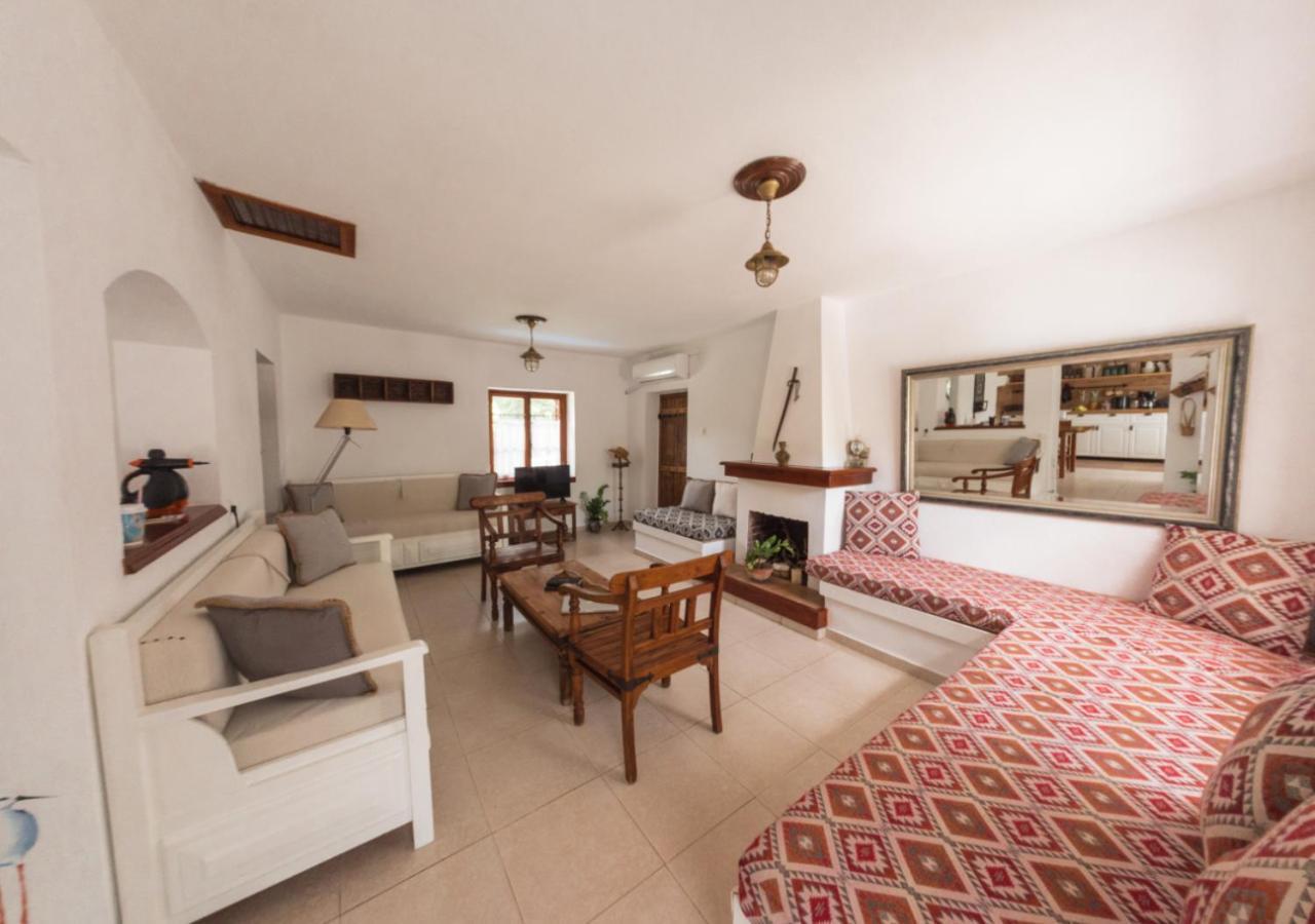 Santa Cruz Country Cottage Kallithea  外观 照片