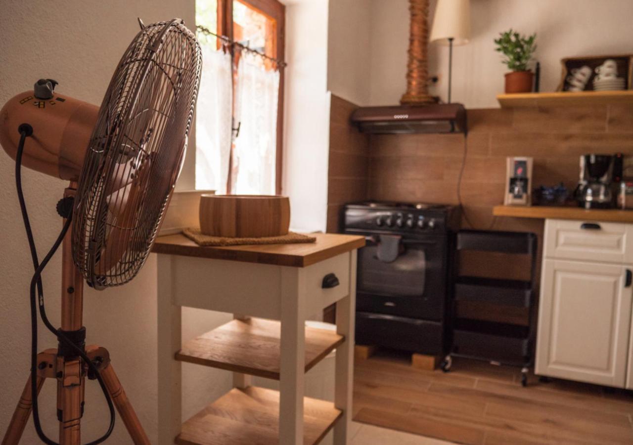 Santa Cruz Country Cottage Kallithea  外观 照片