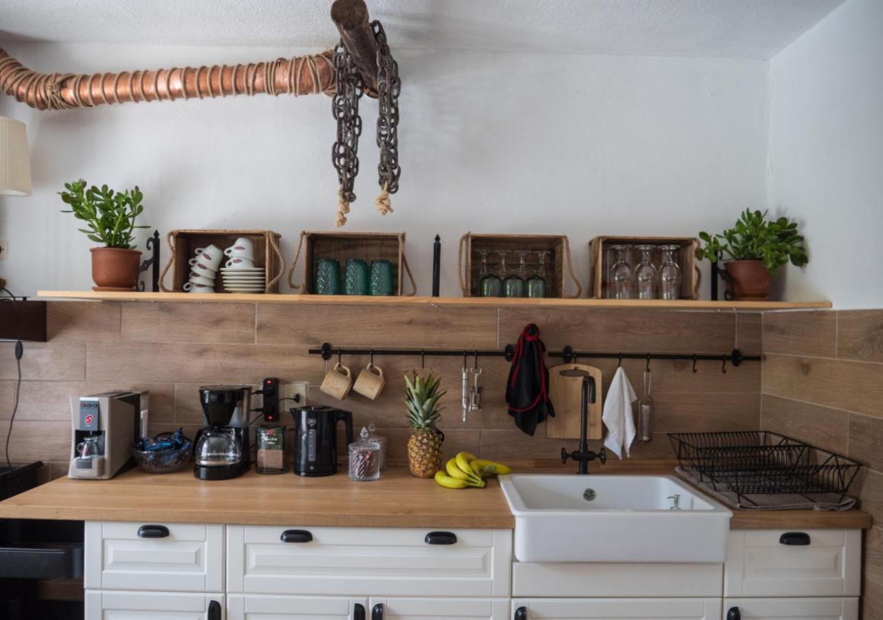 Santa Cruz Country Cottage Kallithea  外观 照片