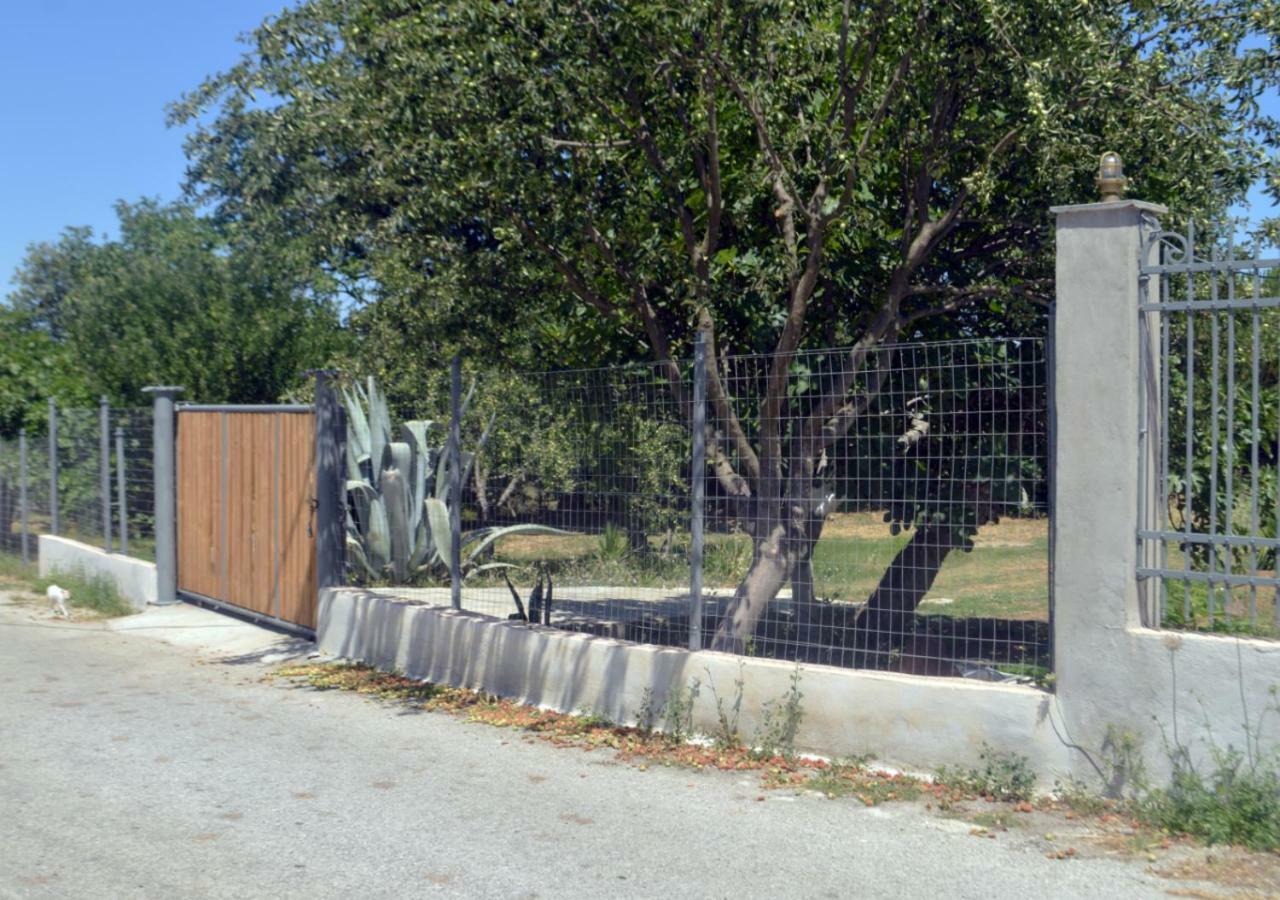 Santa Cruz Country Cottage Kallithea  外观 照片