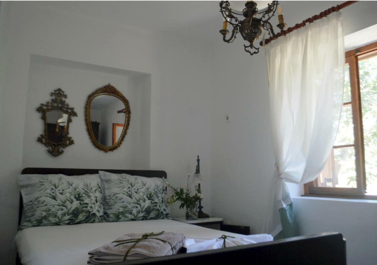 Santa Cruz Country Cottage Kallithea  外观 照片